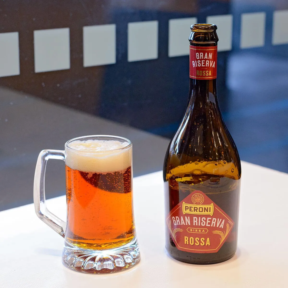 Peroni Gran Riserva Rossa Estilo Viena - Image 4